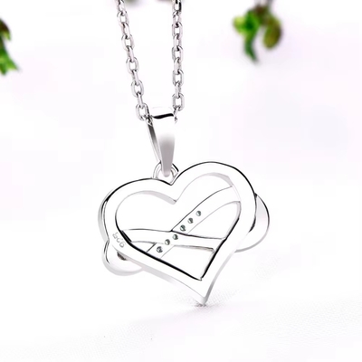 YASVITTI ODM OEM 925 เงินสเตอร์ลิ่ง สร้อยคอหัวใจกระจ่าง 5A Zirconia Rhodium Plated Hollow Necklace Pendant พระเครื่อง