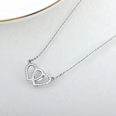 YASVITTI สีขาว ซิรคอนียาเหลี่ยม เทรนดี้ โรเดียม Plated 925 Double Sterling Silver Heart Necklace พระเครื่องสําหรับของขวัญวันวาเลนไทน์