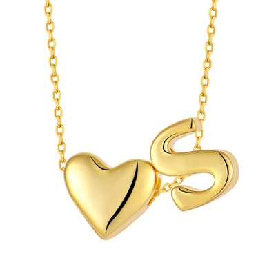 YASVITTI เครื่องประดับประจําตัว เหรียญจดหมายรักทอง S Pendant 925 เงินสตอร์ลิ่ง หัวใจประจําตัวสําหรับผู้หญิง