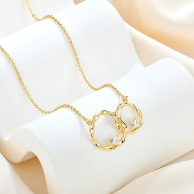 YASVITTI 14K ทองเหลือง Plated Interlocking Circle หัวใจ Cubic Zirconia Pendant Necklace 925 เหรียญสตอร์ลิงเงินเครื่องประดับ