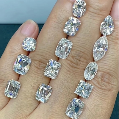 โมซซานิตเพชรที่เจริญเติบโตในห้องปฏิบัติการ พิสูจน์ 7 คาราต์ สีสันต์