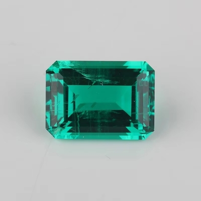 7*9mm Octagon Emerald Cut Green Synthetic Emerald Stone Forever สีเดียว โมซานิต