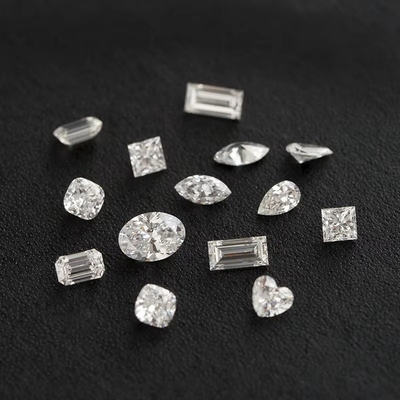 เจ้าหญิงตัด 1.4 * 1.4 * 4 * 4 มิลลิเมตร Melee HPHT DEF VS สี่เหลี่ยม Lab สร้างเพชร Moissanite