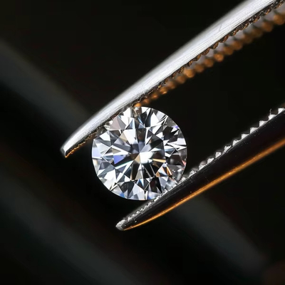 5 มิลลิเมตร-20 มิลลิเมตร VVS1 สีขาวตัดกลมคล่อง Moissanite หินร้อนรักษาสําหรับหู Stud
