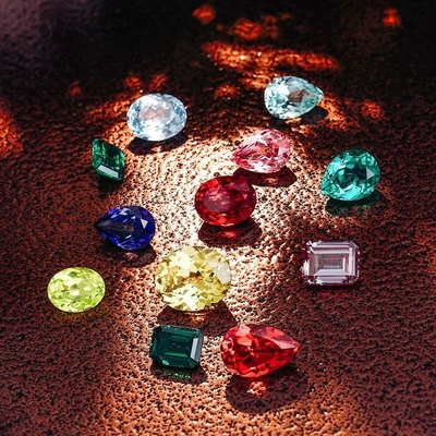 โวแลนด์ Brilliant Cut 6*8mm รับรองแล็บที่เจริญเติบโต Moissanite สีโลว์ สําหรับเครื่องประดับผู้หญิง
