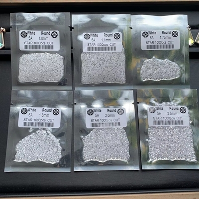 5A คุณภาพ 1000 ชิ้น/กระเป๋า 1 มิลลิเมตร - 3.0 มิลลิเมตร เพชรหิน สีขาว Zirconia กลมสําหรับเครื่องประดับ