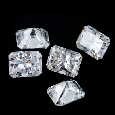 เจ้าหญิงเขียวเหลืองชมพู Moissanite หิน VVS ผ่อนคลายคูชั่น Mosanita เพชรสีกุหลาบทองคํา moissanite แหวนหมั้น