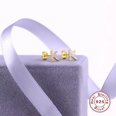 แฟชั่น สตอร์ลิ่ง เงิน A-z หูหูอักษร 18k ทอง Plated 925 เงิน Letter Stud หูหู