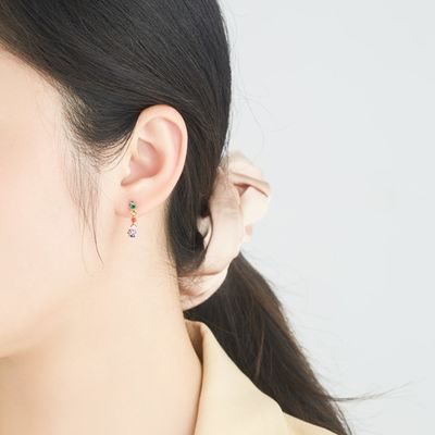 S925 0.6in 1.4g ต่างหูสตั๊ดสายรุ้ง 5A เงินสเตอร์ลิงขนาดกลางต่างหูห่วง