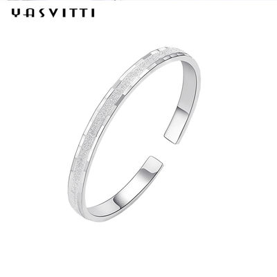 0.08oz 2in สร้อยข้อมือเงินแข็ง S925 OEM สร้อยข้อมือสตรีปรับได้