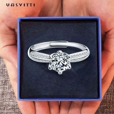22.1mm 2.52g แหวนแต่งงานเพชรเทศกาล Moissanite Womens Diamond Band Rings
