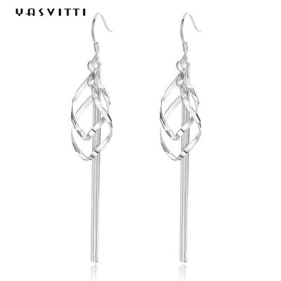7.5x1.1cm 3.5g ต่างหูสไตล์โบฮีเมียน OEM Valentine Gold ต่างหู Hooks