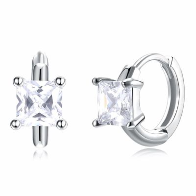 1.2 ซม. 316L SS Square Cubic Zirconia ต่างหู 3A CZ ต่างหูเงินแท้