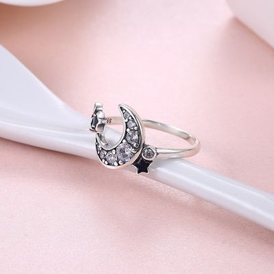 Dainty Star และ Crescent Moon เปิดแหวน 925 เงินสเตอร์ลิงสำหรับผู้หญิงวัยรุ่นหญิงคริสตัล Eternity Rings