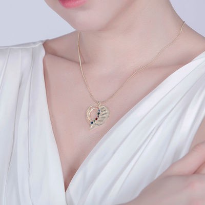 สร้อยคอจี้รูปบุคคลขนาด 7gram 0.1in แกะสลักสร้อยคอหัวใจรัก SGS